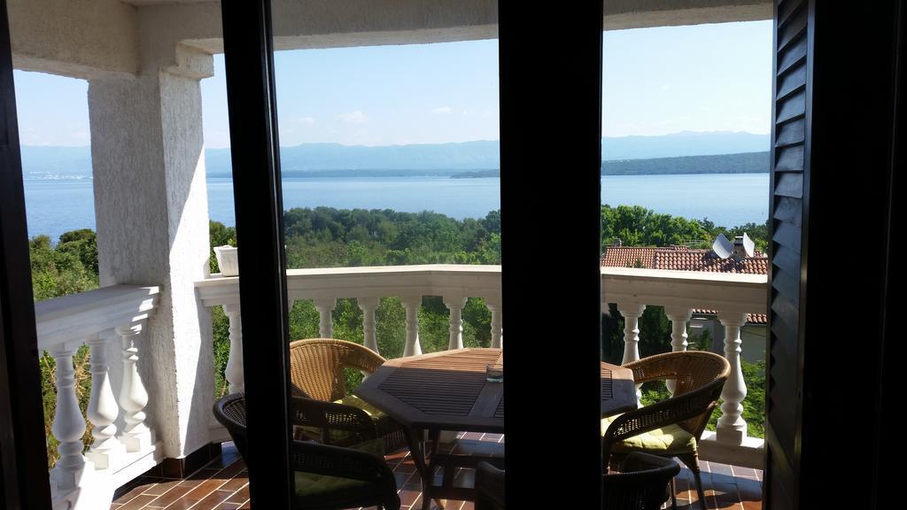Guest House Villa Marlis Malinska Zimmer foto
