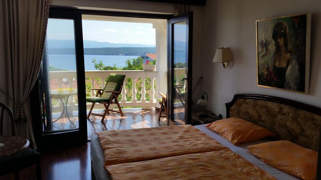 Guest House Villa Marlis Malinska Zimmer foto